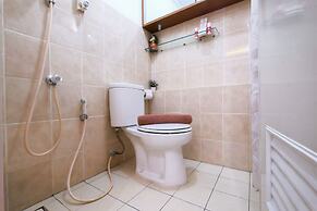 Green Bay Pluit Apartment With Direct Access To Shopping Center