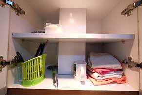 Green Bay Pluit Apartment With Direct Access To Shopping Center