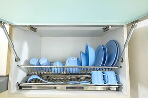 Cozy Bassura City Apartment