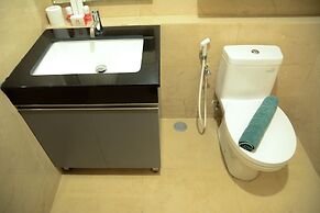 Exclusive L'Avenue Apartment