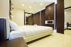 Modern Elegant Design L'Avenue Apartment