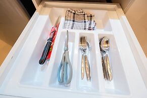 Spacious Apartment @ Northland Ancol Residence