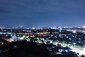 Enjoy Jakarta! Bassura City Apartment