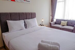 New Furnished Studio Menteng Park Apartment