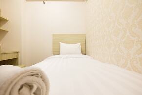 Easy Access to Mall Green Pramuka Apartment