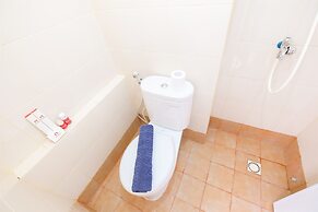 Simple Studio Bassura City Apartment