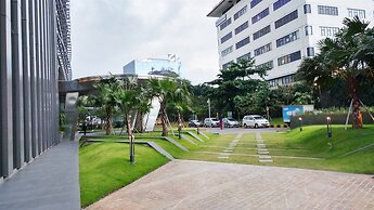 Pancoran BEST L'Avenue Apartment