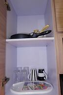 Warm Cozy Menteng Square Apartment