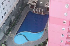 Good Apartment At Green Pramuka City