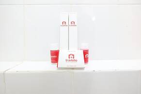 New & Clean Bassura City Apartment