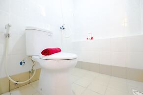 New & Clean Bassura City Apartment