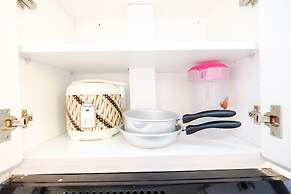 New & Clean Bassura City Apartment