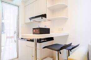 New & Clean Bassura City Apartment