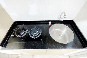 Simply & Clean Bassura City Apartment