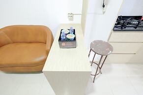 Simply & Clean Bassura City Apartment