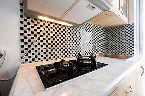 Comfortable at Bassura Apartment near to Bassura City Mall