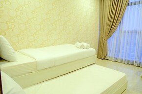 Spacious and Modern L'Avenue Apartment