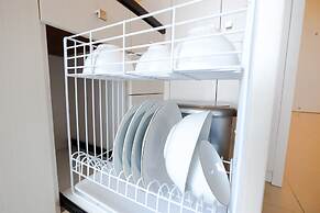 Bassura City Apartment with City View