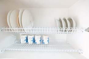 Minimalist Bassura Apartment Direct Access to Bassura City Mall