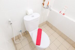 Minimalist Bassura Apartment Direct Access to Bassura City Mall