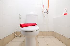 Minimalist Bassura Apartment Direct Access to Bassura City Mall