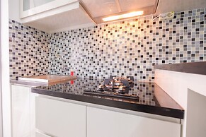 Minimalist Bassura Apartment Direct Access to Bassura City Mall