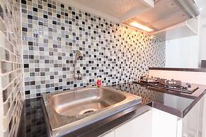 Minimalist Bassura Apartment Direct Access to Bassura City Mall