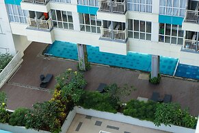 Warm Interior Apartment near MT Haryono and Cawang