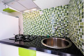 Modern Studio Bassura City Apartment