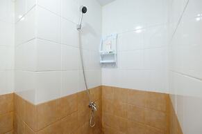 Comfy Studio Apartment @ Green Pramuka City