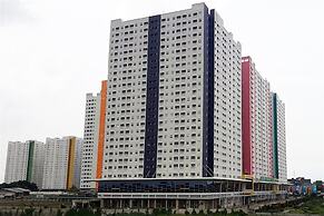 Comfy Studio Apartment @ Green Pramuka City