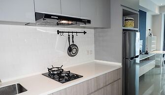 Studio Modern Tamansari The Hive Cawang