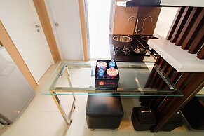 Luxurious Bassura City Apartment with Mall Access