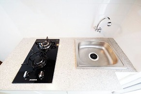 Bassura City Apartment Connect to Swimming Pool