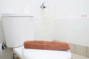 Exquisite Bassura City Apartment near Shopping Mall