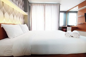 Tidy Studio Apartment @ Thamrin Executive Residence near Mall Grand In