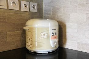 Deluxe and Comfortable The Springlake Summarecon Apartment