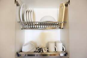 Deluxe and Comfortable The Springlake Summarecon Apartment