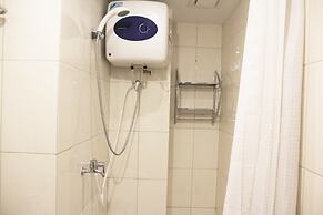 Deluxe and Comfortable The Springlake Summarecon Apartment