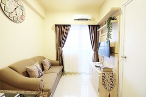 Clean And Tidy Green Pramuka Apartement