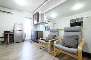 Spacious Apartment at Green Bay Pluit