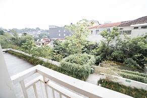 Contemporary Near Cihampelas at Parahyangan Residence Apartment