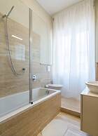 Luxury 3 Bedrooms Near Duomo