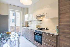 Luxury 3 Bedrooms Near Duomo