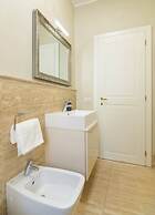 Luxury 3 Bedrooms Near Duomo