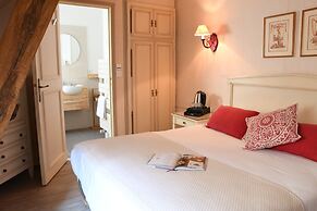 Hostellerie du Moulin des Ruats