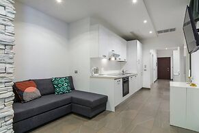 Luxury 5 Bedrooms In The Heart of Milan