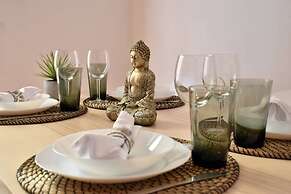 City Life Design Apartment