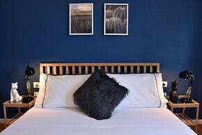 City Life Design Apartment