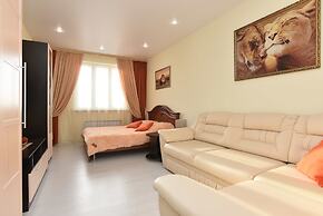 Domashny Uyut  na Shchorsa